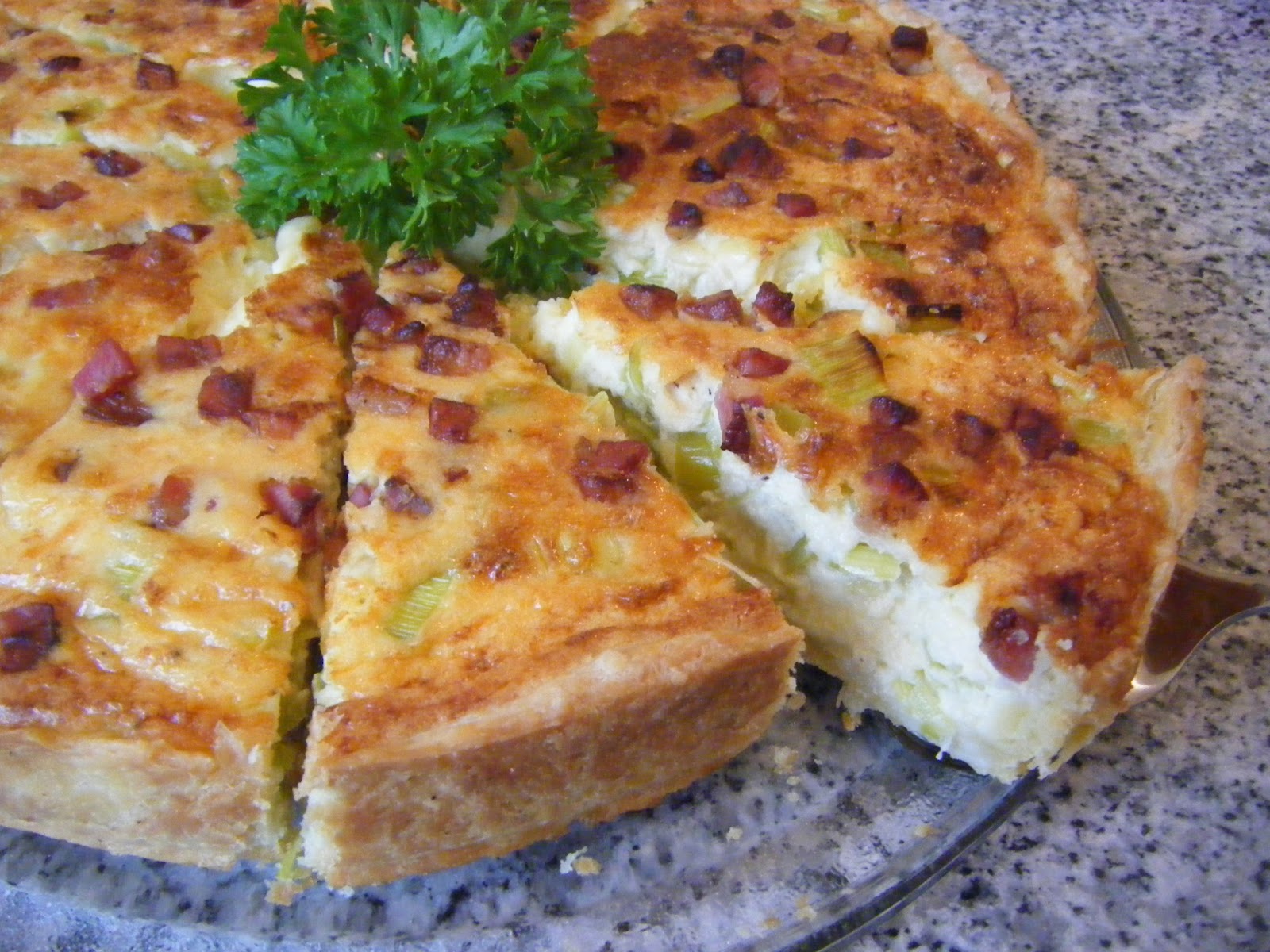 Lauch-Quiche mit 3 Käsesorten // So könnt ihr eine kulinarische Reise ...